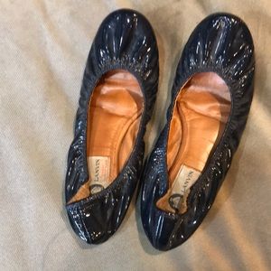 Lanvin navy flats